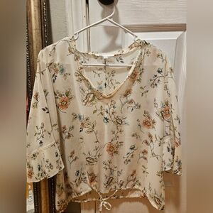 DR2 Women's Small Cream Floral Blouse